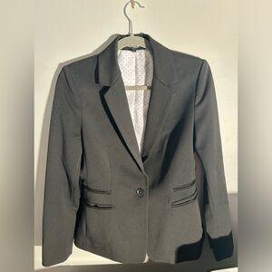Express Women’s Blazer Size 6